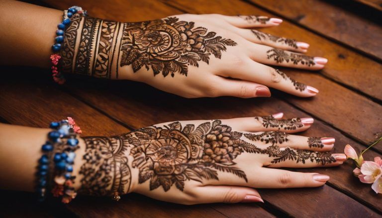 10 Beautiful Henna Hand Tattoo Designs for Women